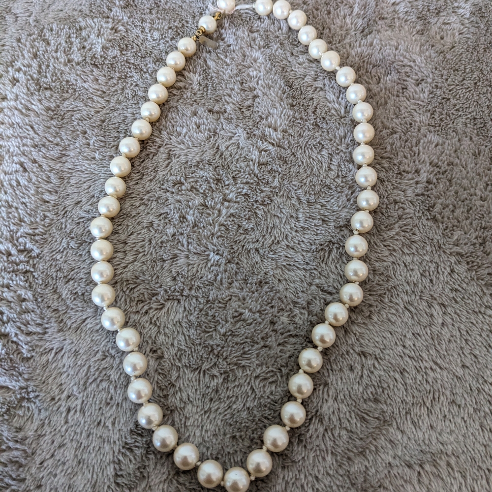 Vintage 80s Marvella Hand Knotted Necklace